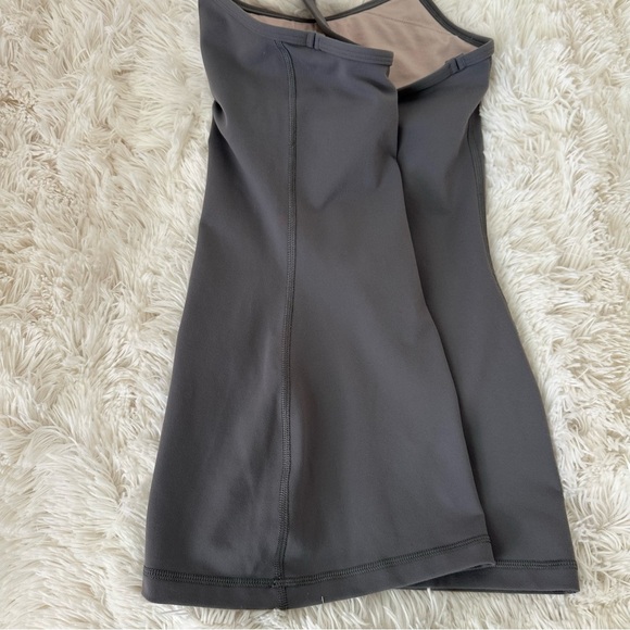 Lululemon Women’s Power Y Gray Tank Top Size: 4 LIKE NEW - Picture 6 of 10